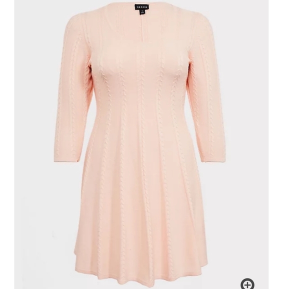 Torrid - Picture 2 of 3